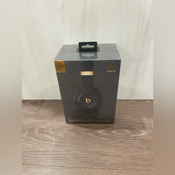 Beats by Dre Other - Beats Studio 3 Wireless Headphones - Shadow Gray